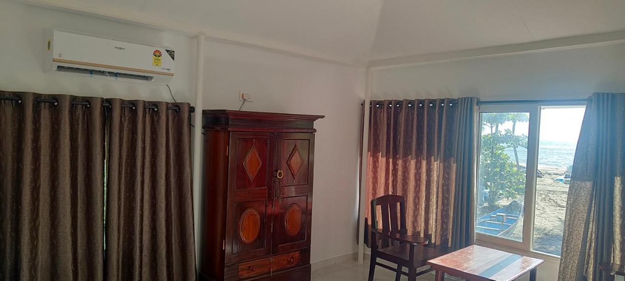 Marari Blue Whale Beach House Alappuzha Exterior foto