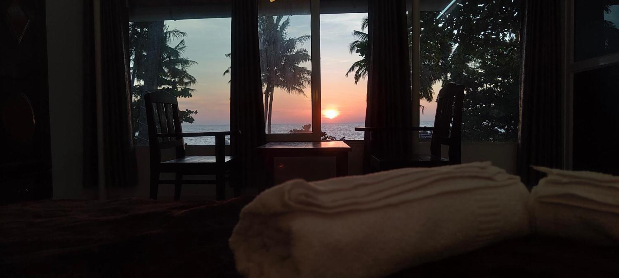 Marari Blue Whale Beach House Alappuzha Exterior foto