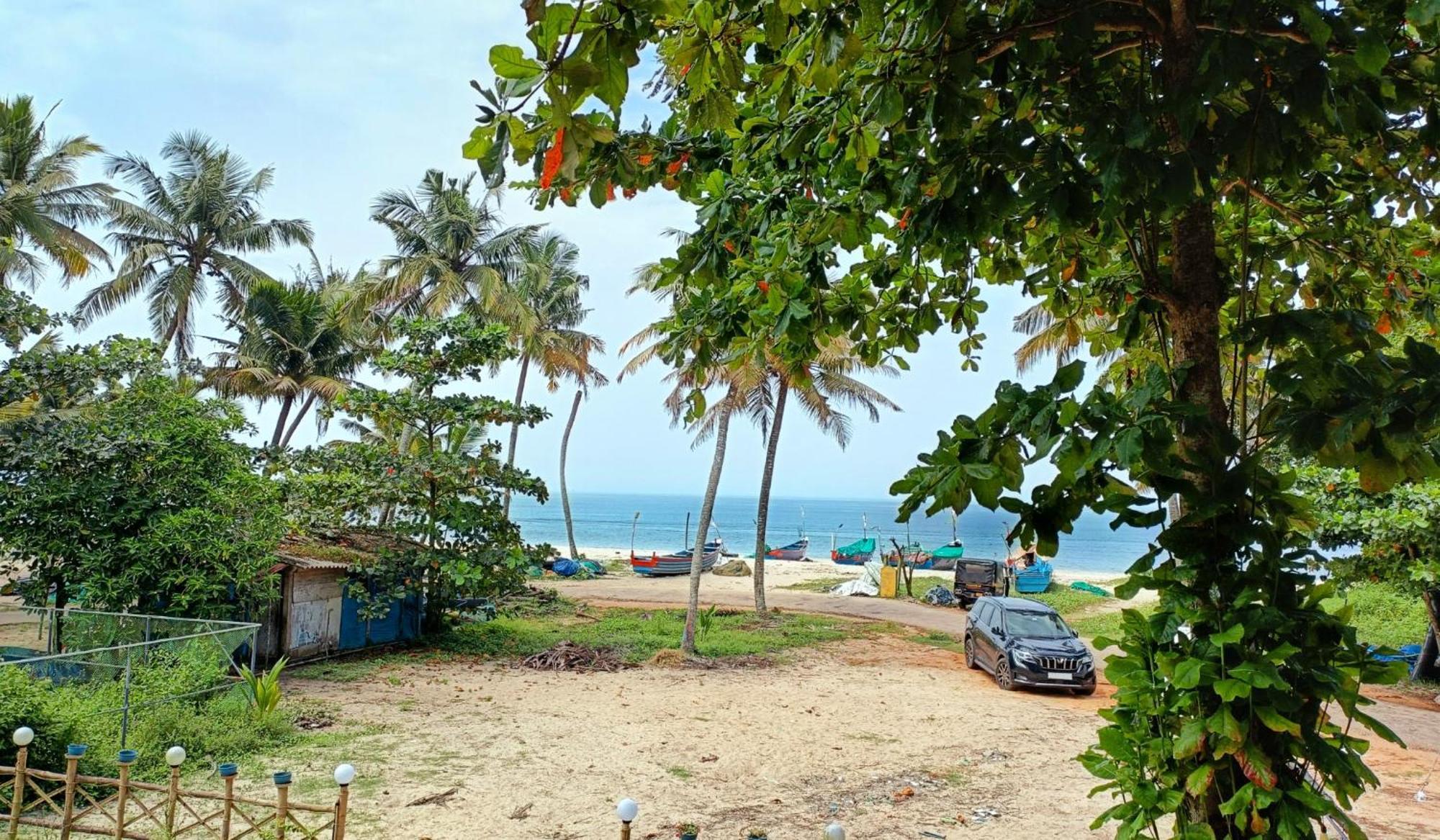 Marari Blue Whale Beach House Alappuzha Exterior foto